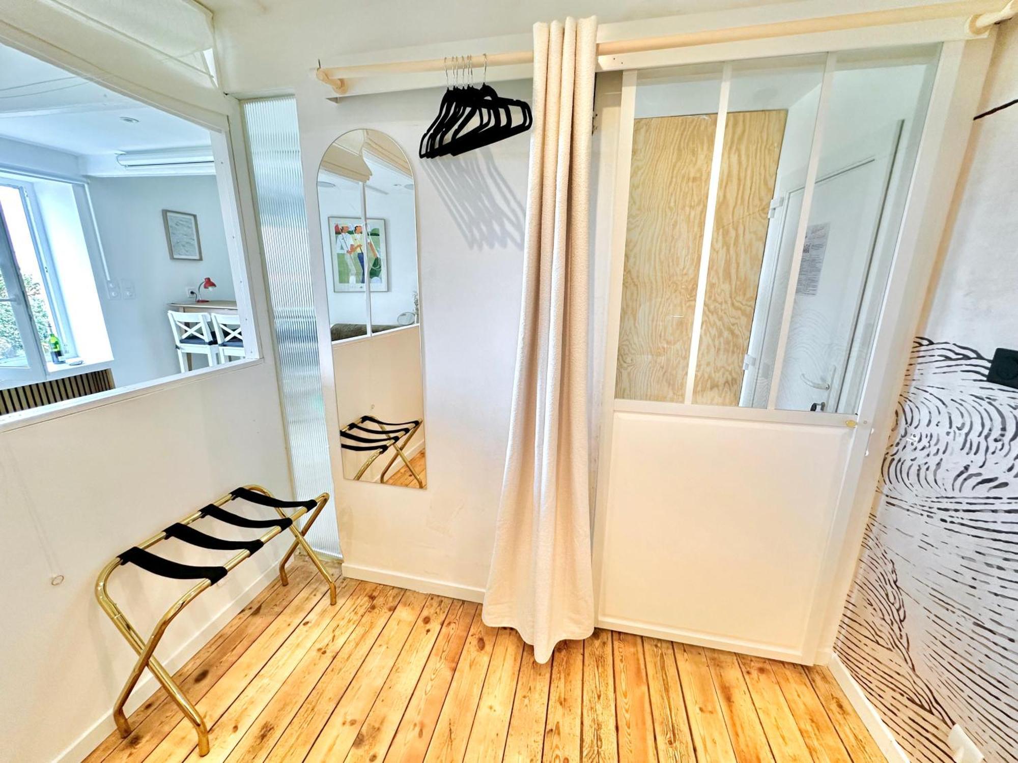 Au Bon Accueil - Vue - Hyper Centre - Avec Home-cinema Carantec